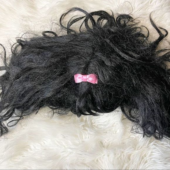 Black Wig Theater Dress Up Halloween Pink Bow - Picture 1 of 4